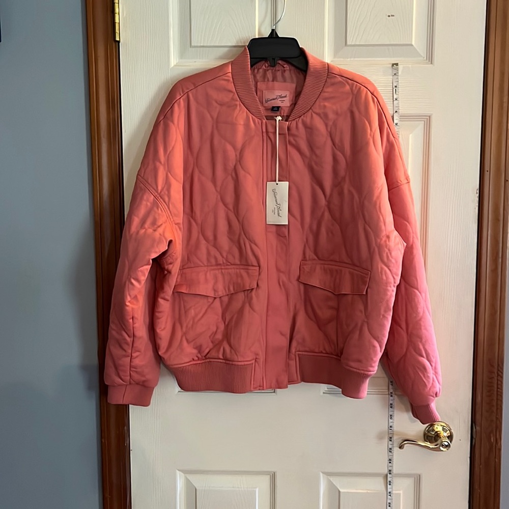 NWT-universal thread-size XXL-coral  pink, quilted, lined,bomber jacket, coat
